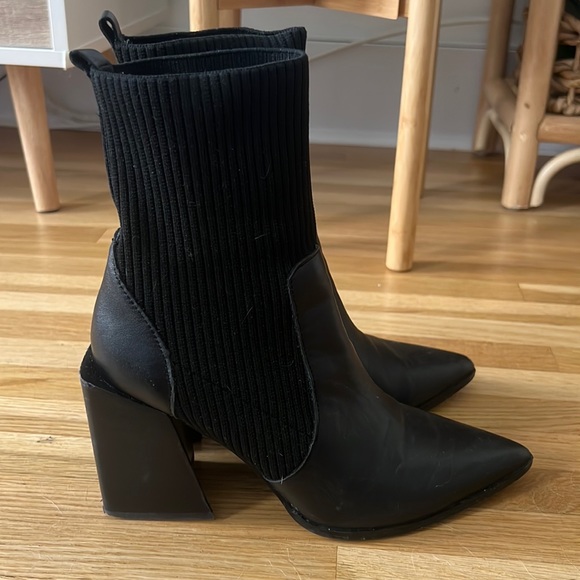 Steve Madden Shoes - Steve Madden Black Pointed Block Heel Sock Booties
